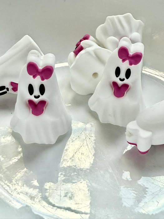 Focal silicone beads