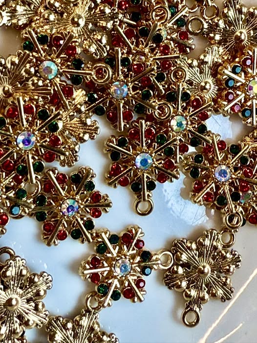 Enamel paint and metal pendant charms