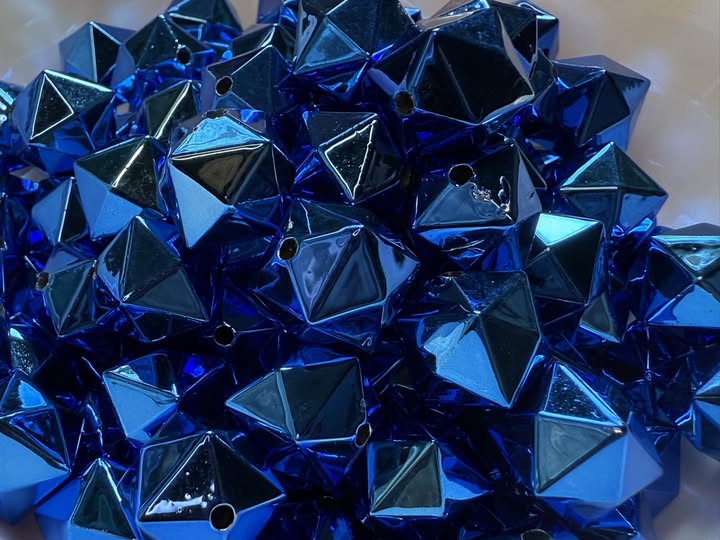 16mm Metallic color hex beads