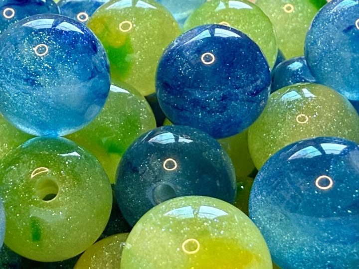 16mm blue and green galaxy blended beads!