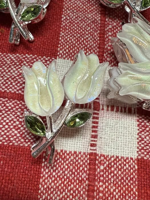 32mm double sided galaxy metal tulip beads