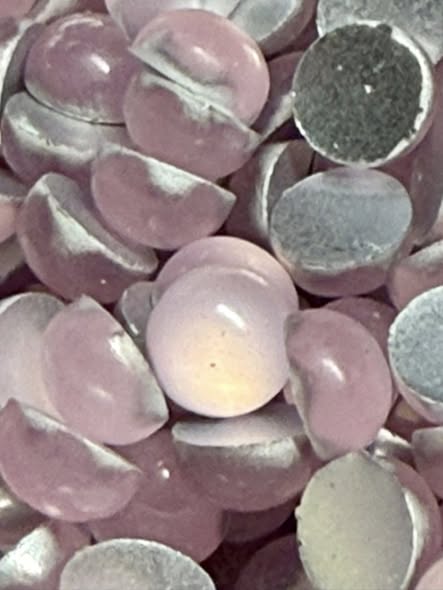 2mm flat back pink cat’s eye nail charm