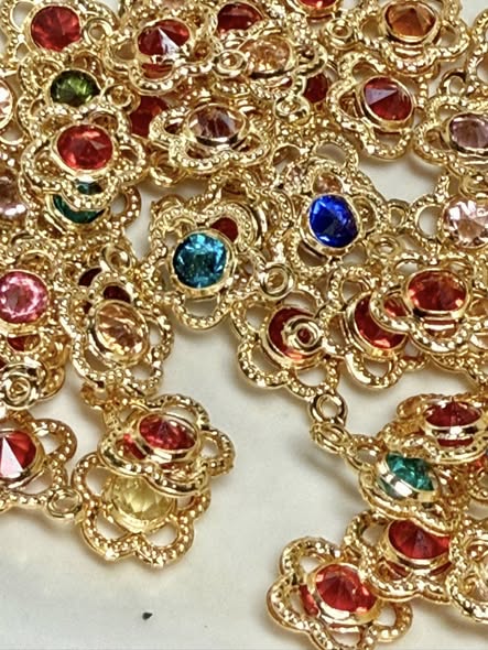 18mm gem cut glass rhinestone metal pendant charms