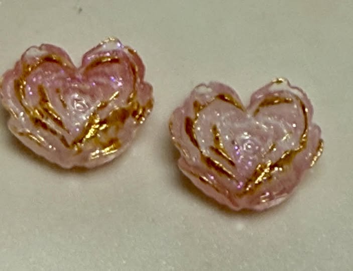 2mm rose heart with gold highlights nail charms