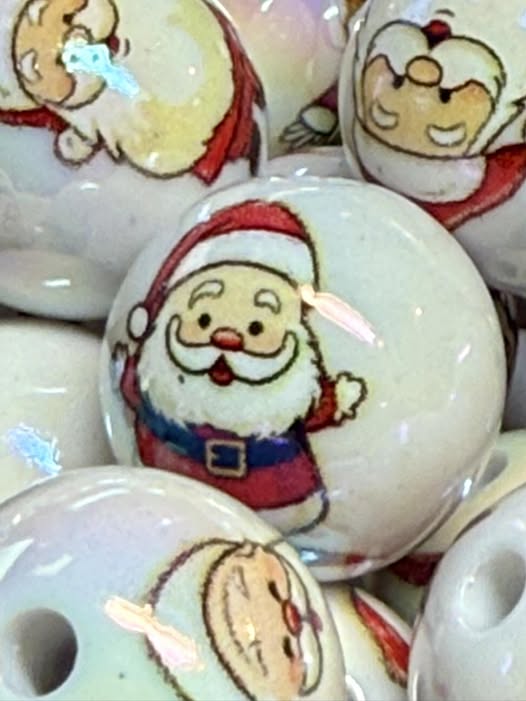 16mm the big guy himself SANTA bead