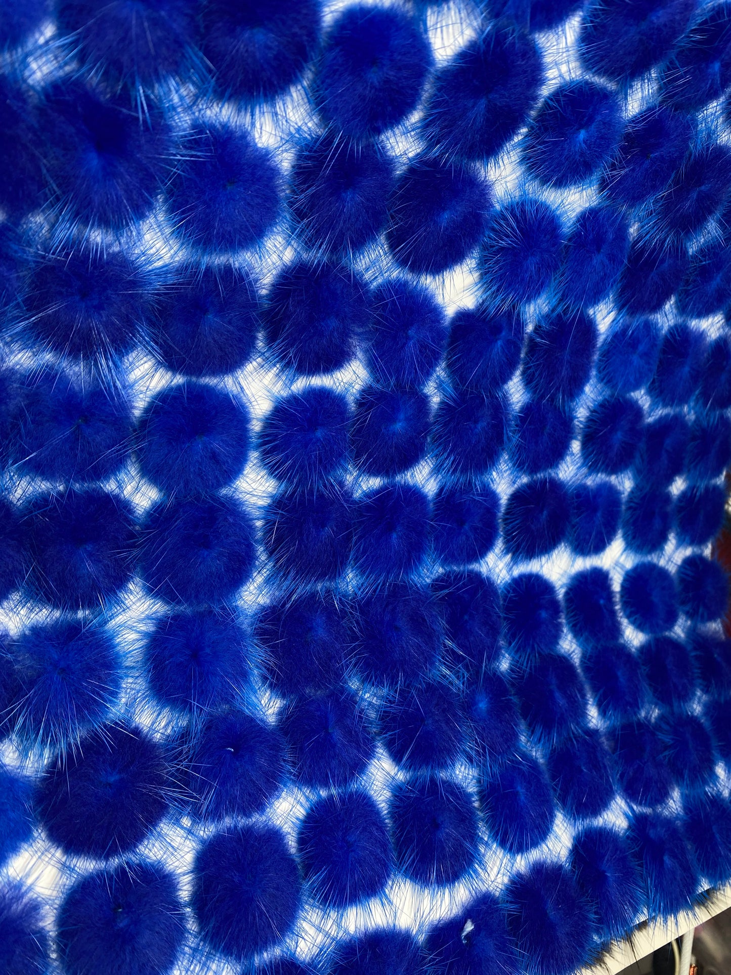 Real fur 1/2 pompoms
