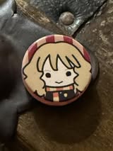 Acrylic double-sided focal bead