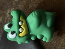 Focal silicone beads