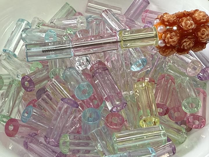 24mm clear color tube beads.