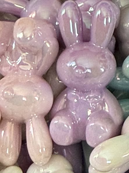 34mm 3D four color Easter bunny focal bead mix
