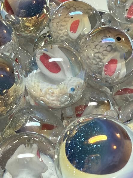 Easter bunny huge 22mm ombré glitter bead