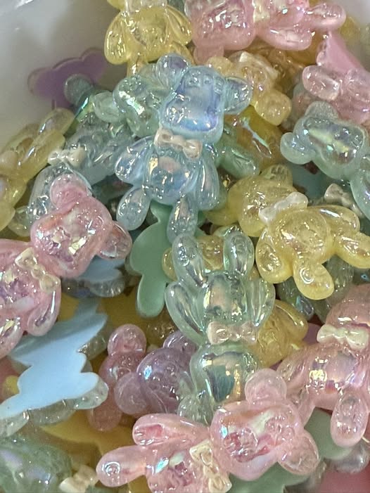 26mm flashy ab coated 2D flat back bears