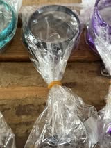 Beadable magnifying glass