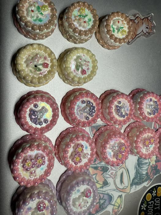 14mm fully decorated Easter cake