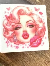 Focal silicone beads