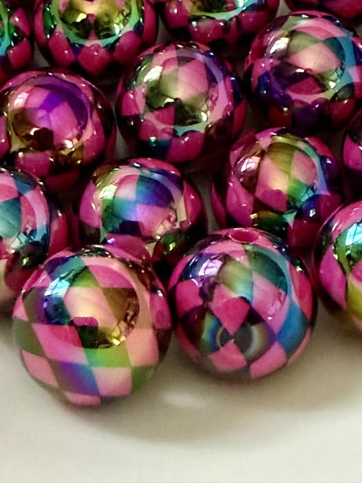 16mm harlequin style with hot pink