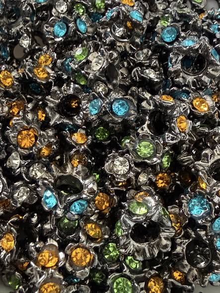 14mm flower in full bloom gun metal color metal and rhinestone spacers
