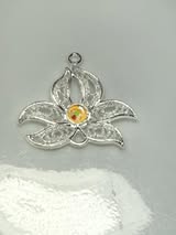 22mm silver metal lotus flower with space for you to add your own color rhinestone