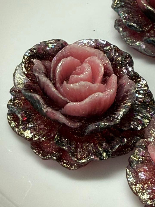 35mm burgundy/ pink with gold glitter flat back