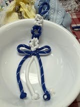8.5” tied rope charms