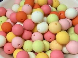 16mm acrylic rubber touch spring mix beads