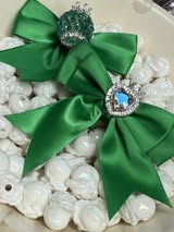60mm satin bow with large gem heart a sugar bead with a stunning crown.