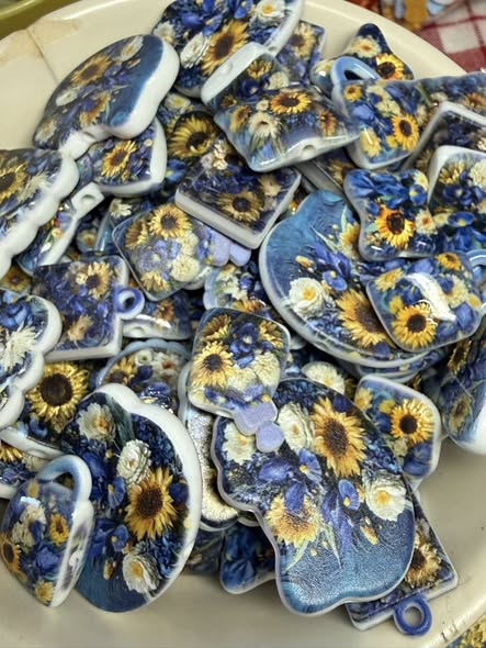 Flower beads