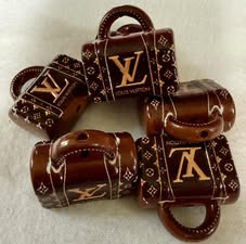 25mm designer mixed purse with uv coated bead.