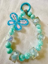 Wholesale phone and bag charms 2