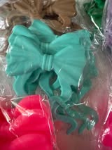 Silicone focal: bows