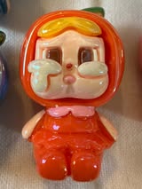 38mm 3D crybaby figure with uv coating beads