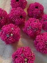 Fancy 20mm 3D flower and rhinestone beads