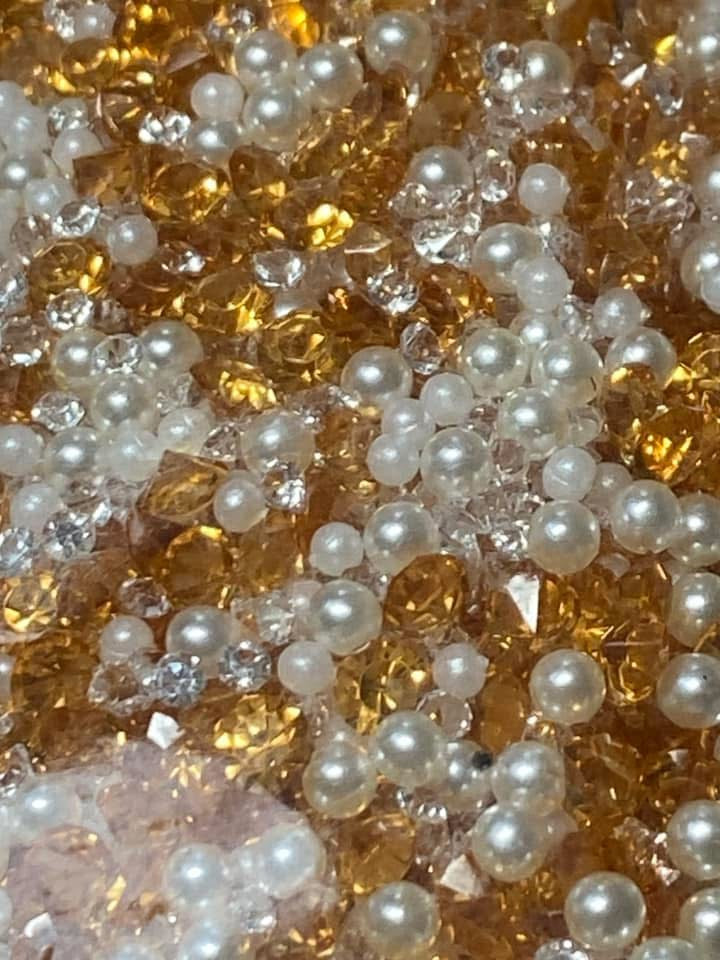 Acrylic sugar crystals for decorating your own pens,fancy beads, journal pages. Hair bands and so much more. Try using it on a bookmark!