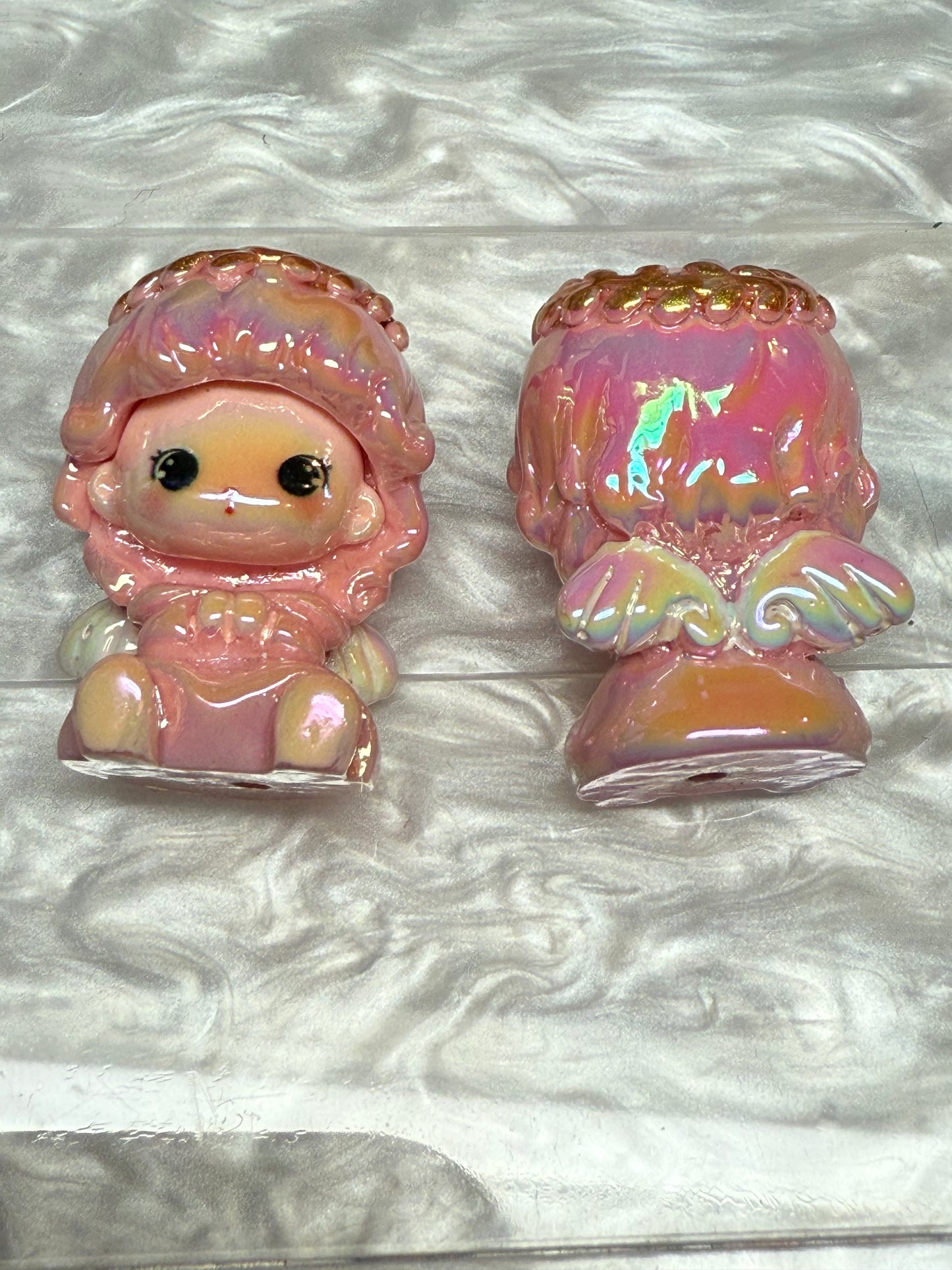 30mm acrylic angel beads