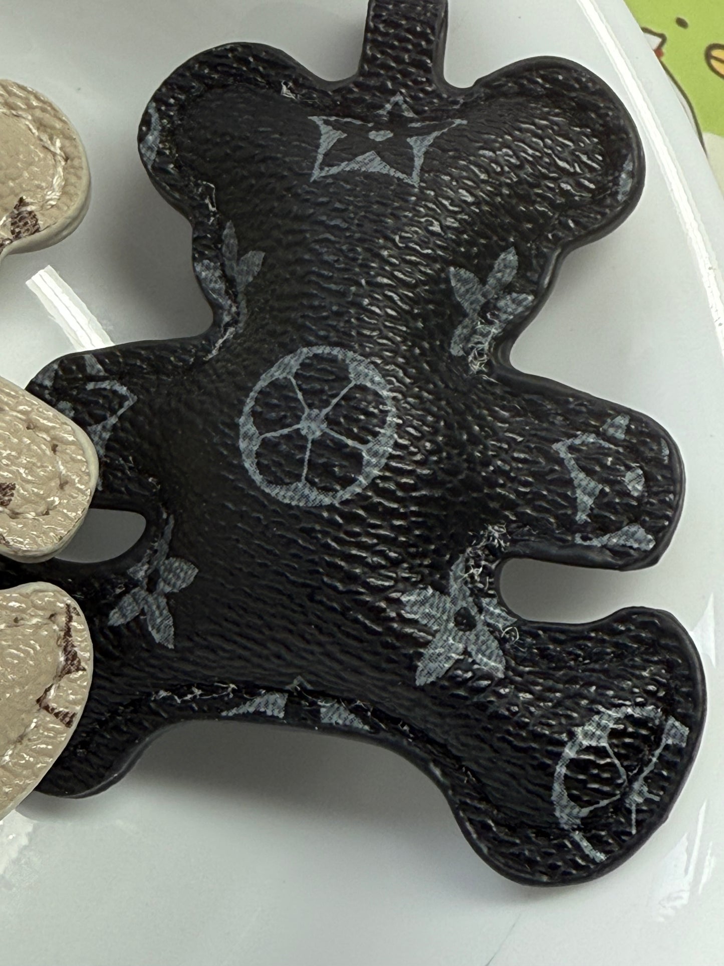 72mm LV bear with loop for connecting