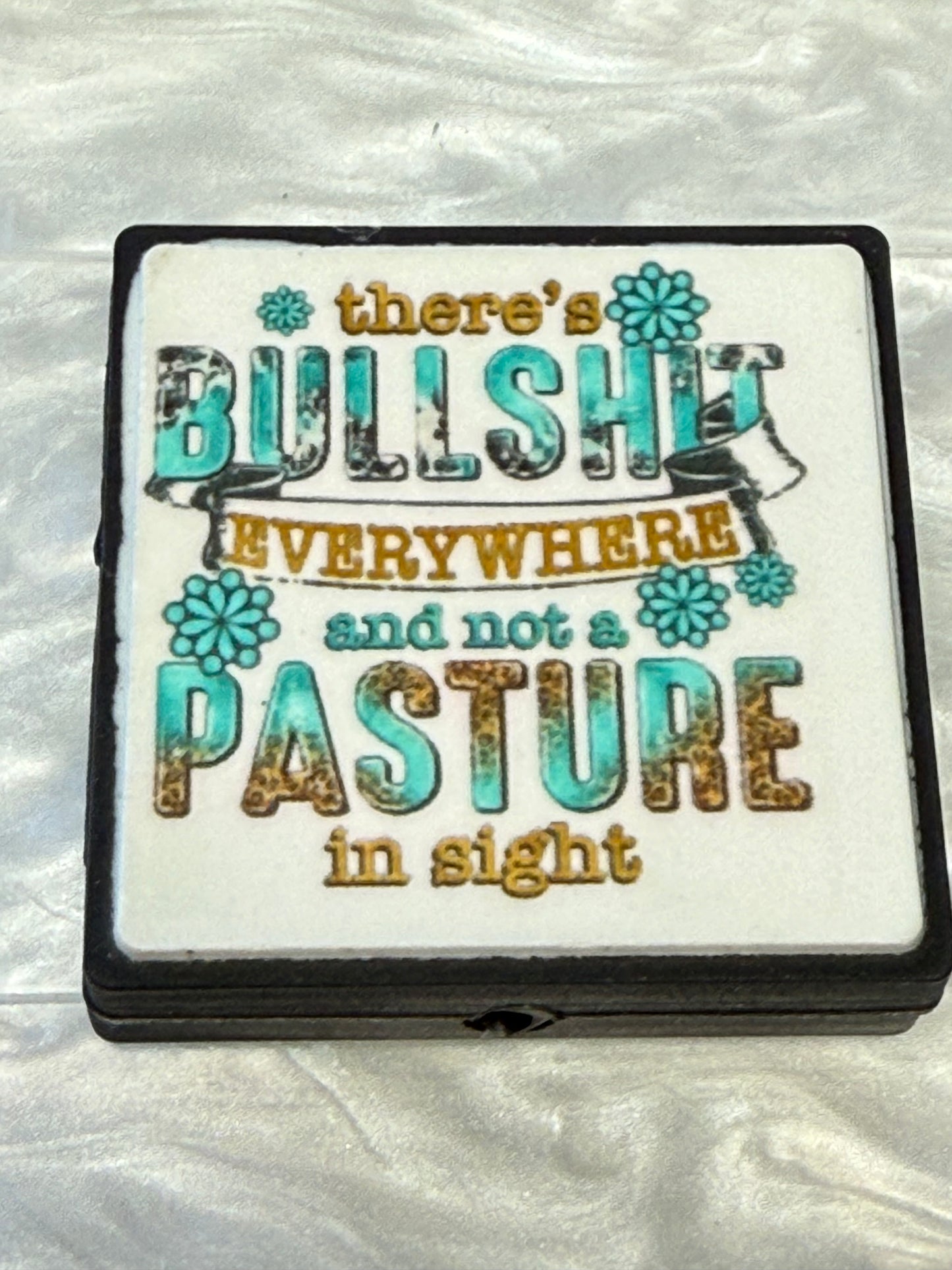 Silicone focal beads