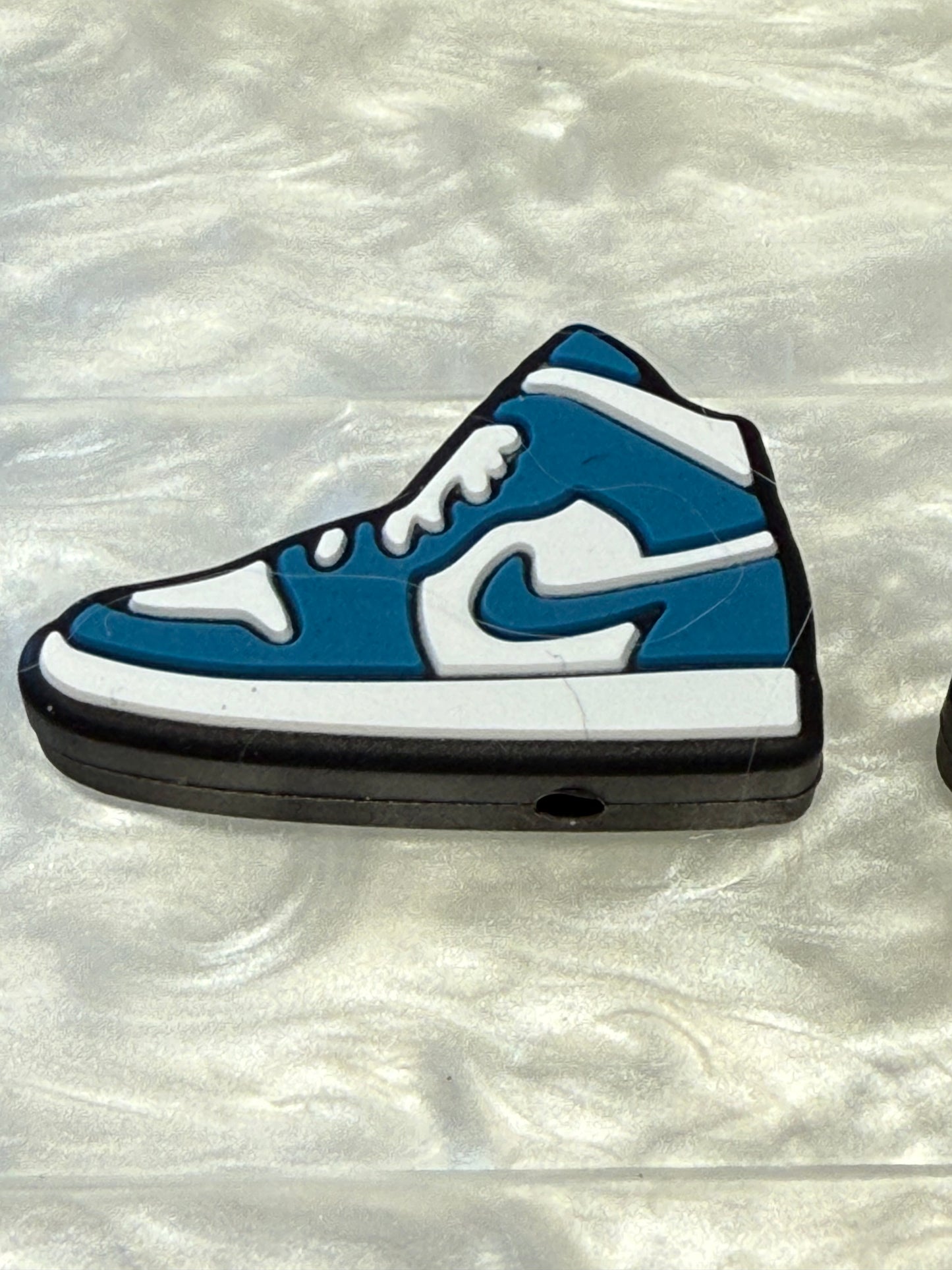 Silicone focal beads