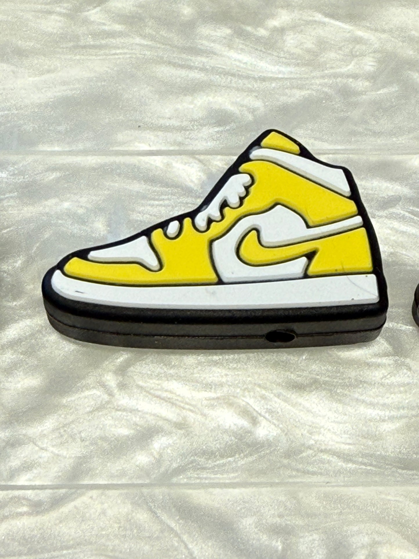 Silicone focal beads