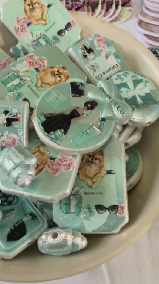 Tiffany mixed size beads